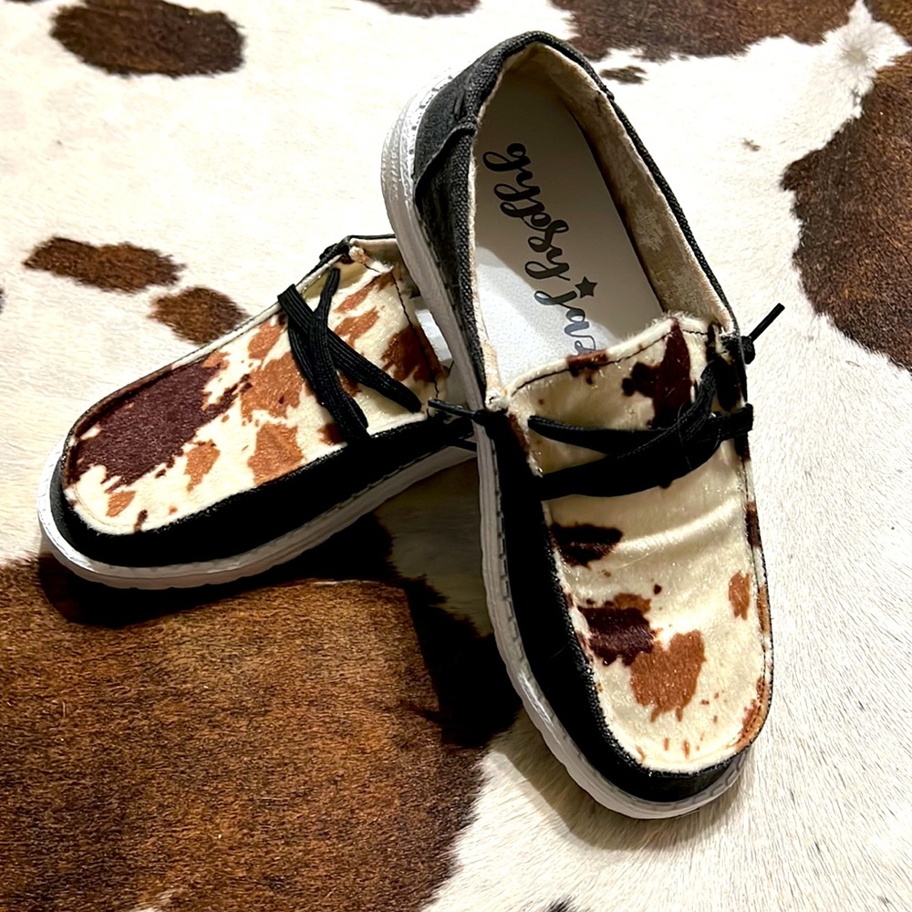 Cowhide Slip On Hey Dude Style Shoes
